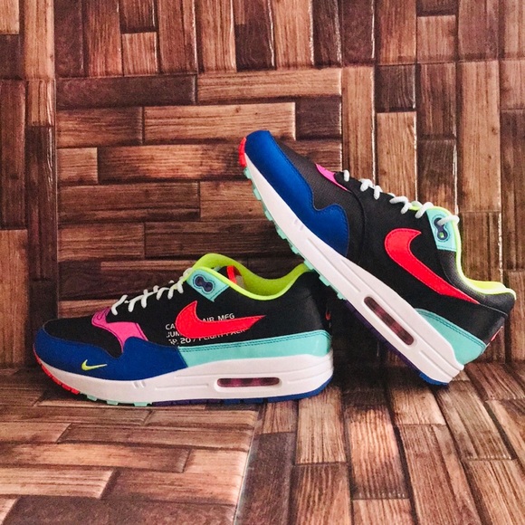 air max 1 black laser crimson hyper grape